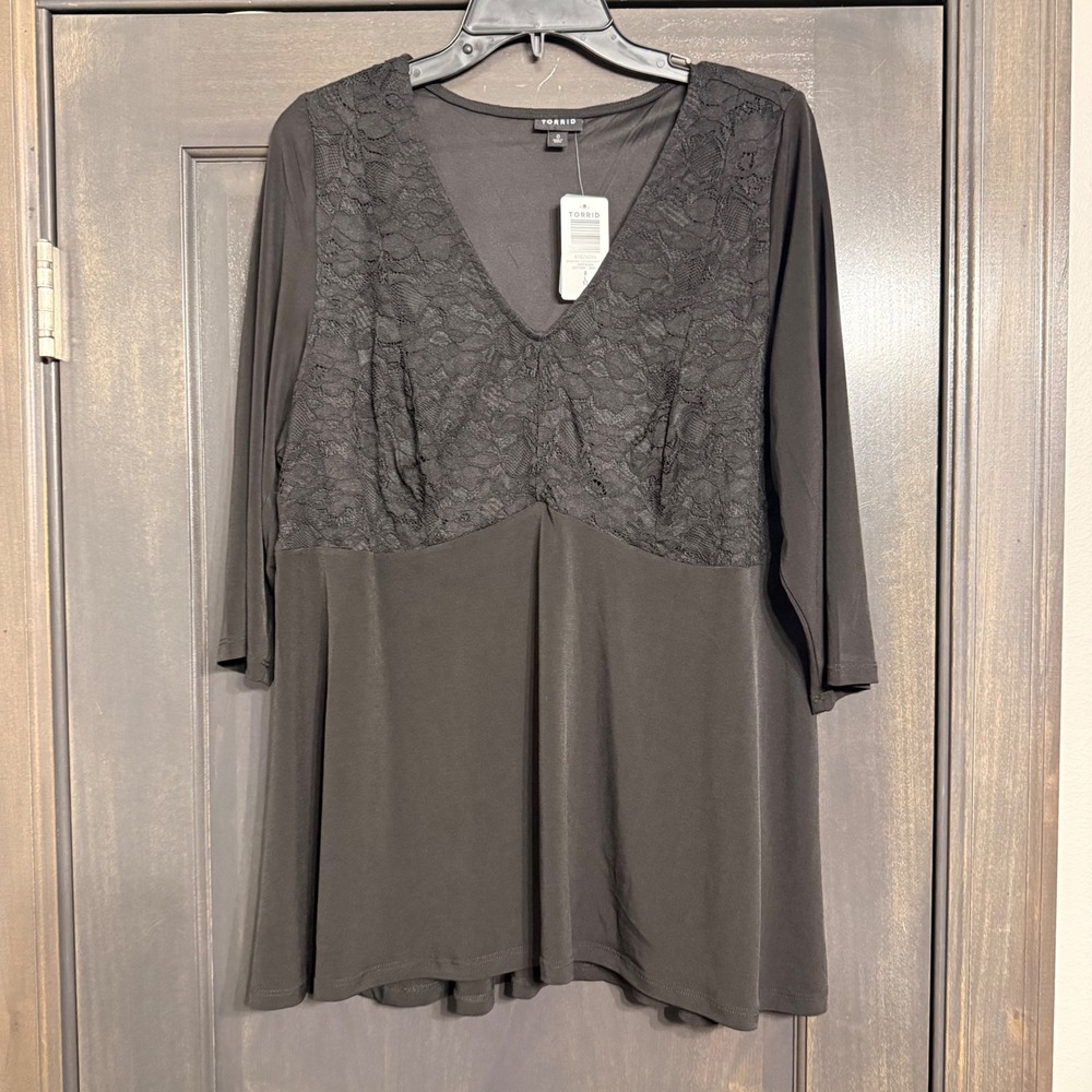 Torrid Studio Knit Lace V-Neck Babydoll Top Deep Black 3/4 Sleeve Size 0 L12